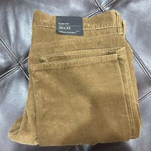 Banana republic pima cotton slim fit corduroys